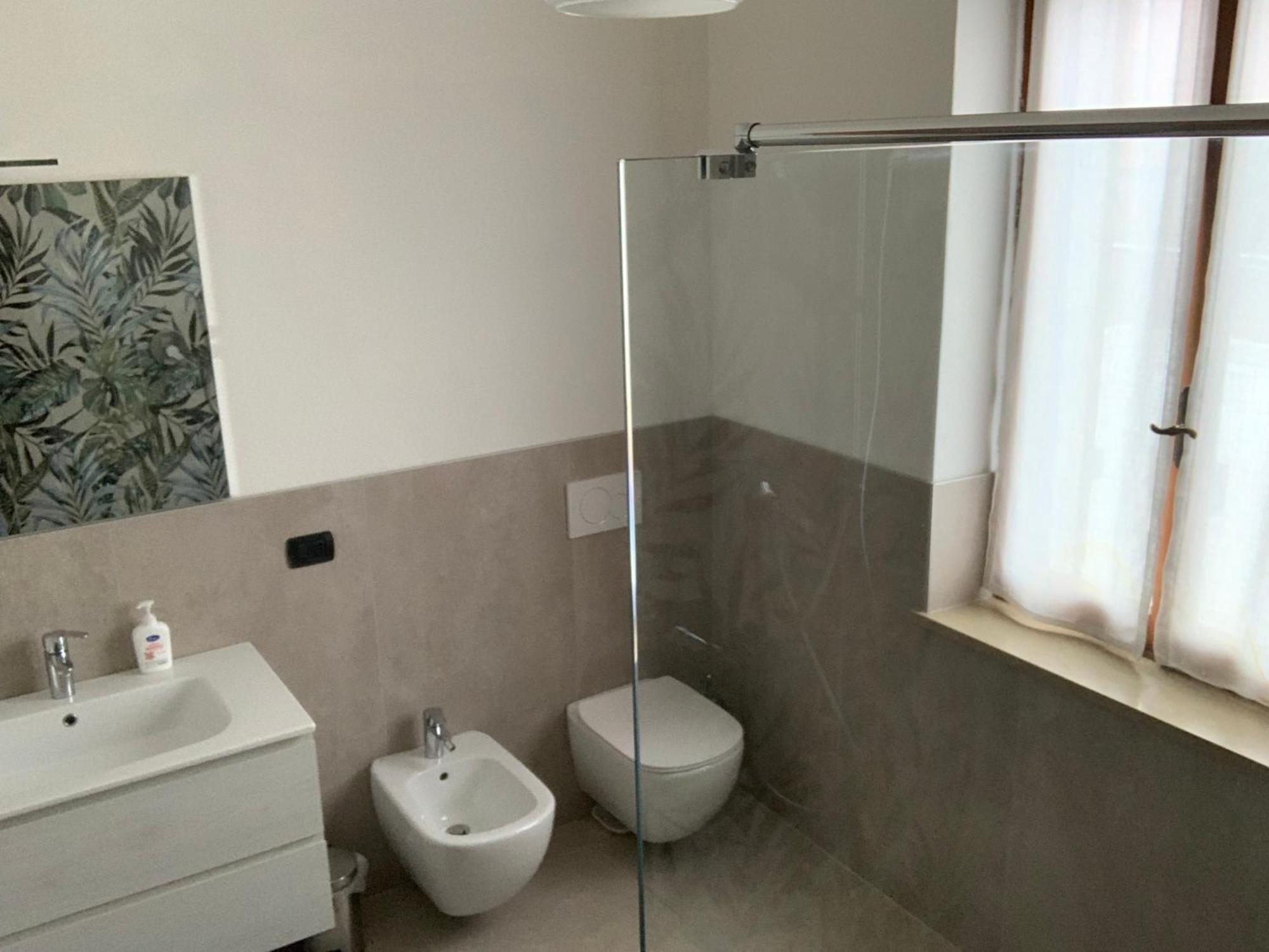 Spagna B&B Verona Bagian luar foto