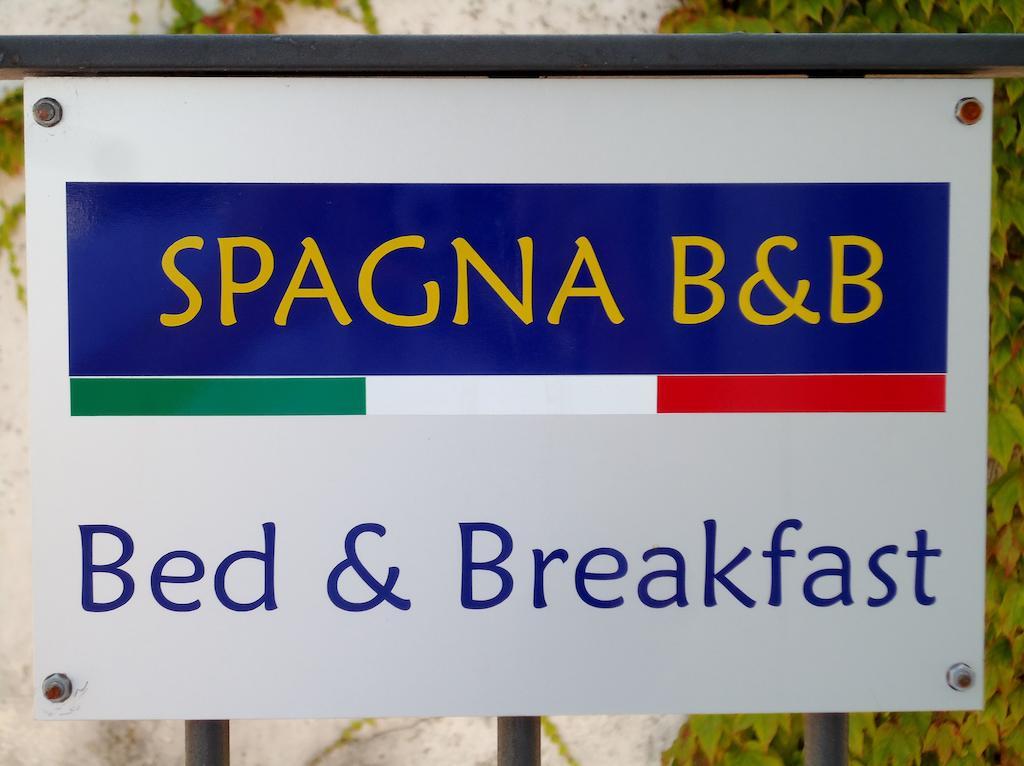 Spagna B&B Verona Bagian luar foto